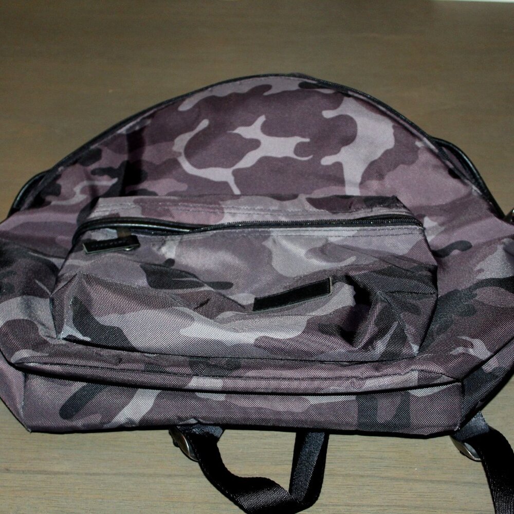 Dark black/gray cammoflauge Eastpak backpack